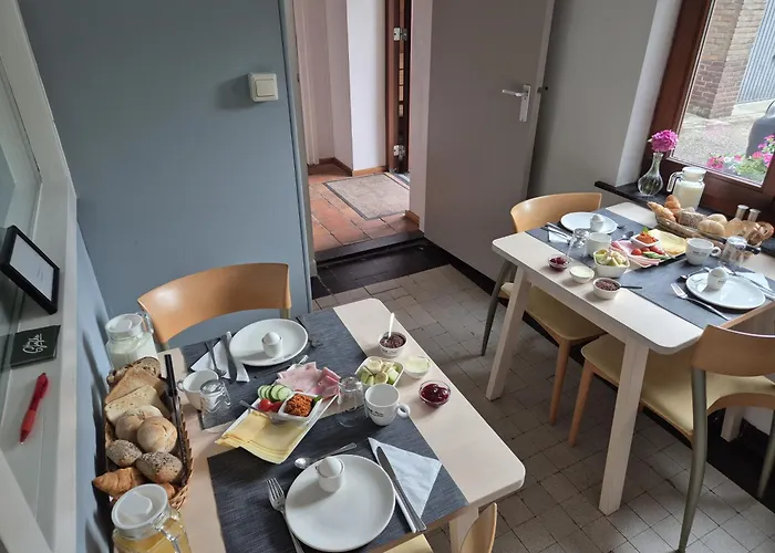 De Limburgse Bergen Bed & Breakfast 3*