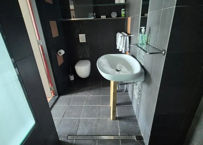 Bed & Breakfast De Limburgse Bergen 3*